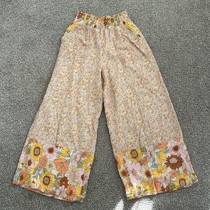 NWT AE Boho Floral Pull On Wide Leg Pant Sz M
